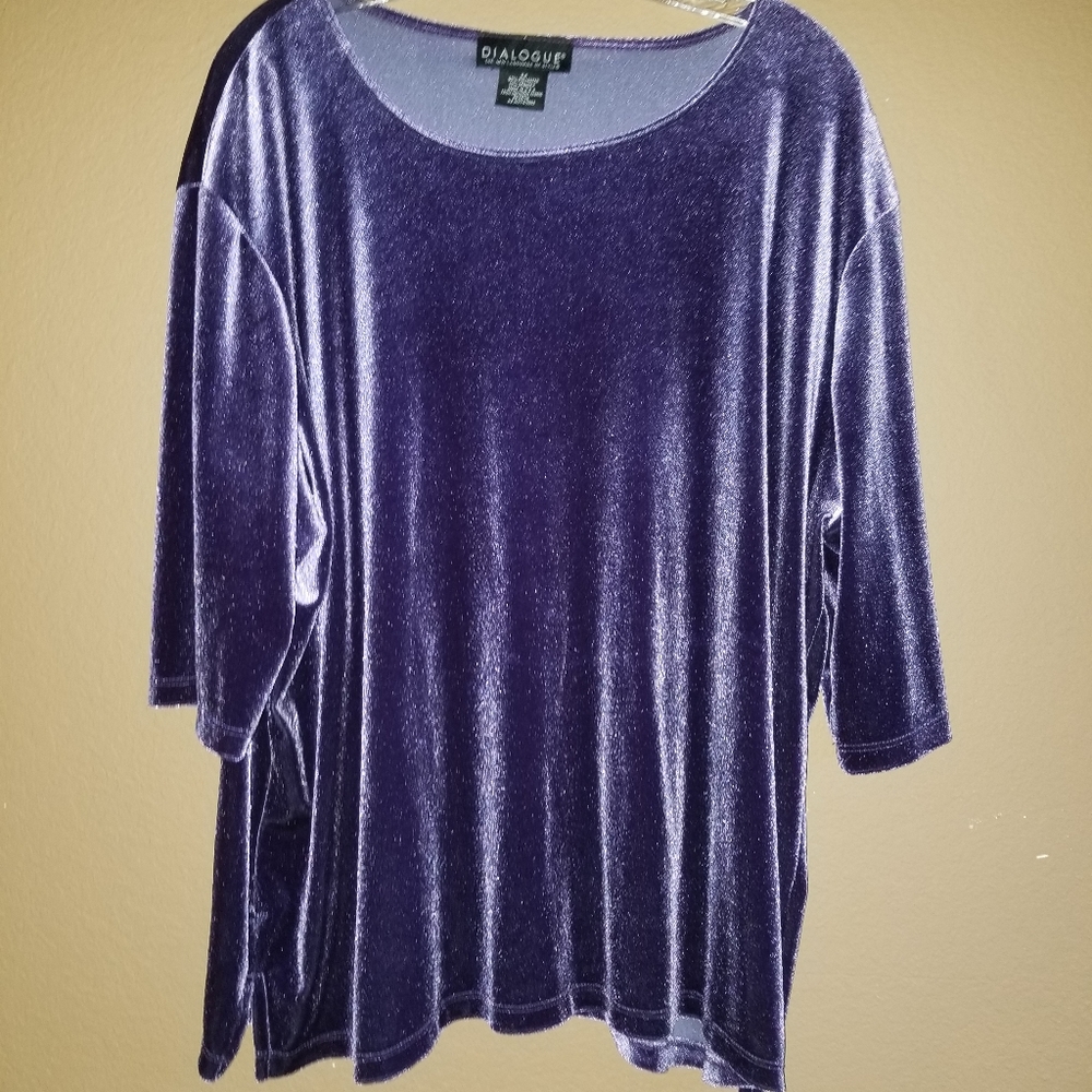 Velour 3/4 Sleeve Blouse